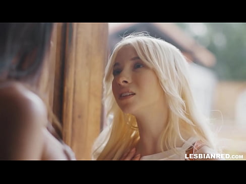 ❤️ Vajza vjen në shtëpi disa muaj më vonë dhe përfundon duke ngrënë pidhin e njerkës së saj Video porno tek ne sq.pornmega.ru ❌️❤
